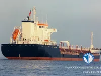 Olie-/chemikaliëntanker te koop