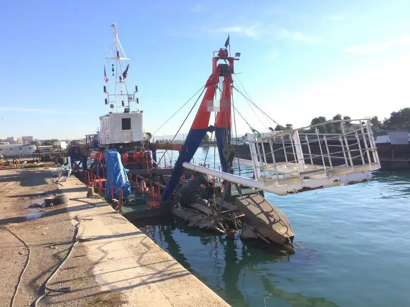 Baggeraarschip te koop