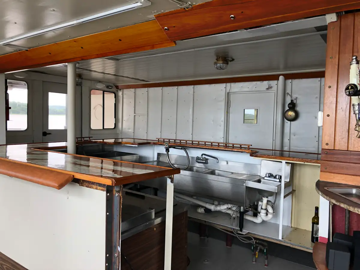 Ro-Ro-veerboot te koop