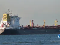 Olie-/chemikaliëntanker te koop