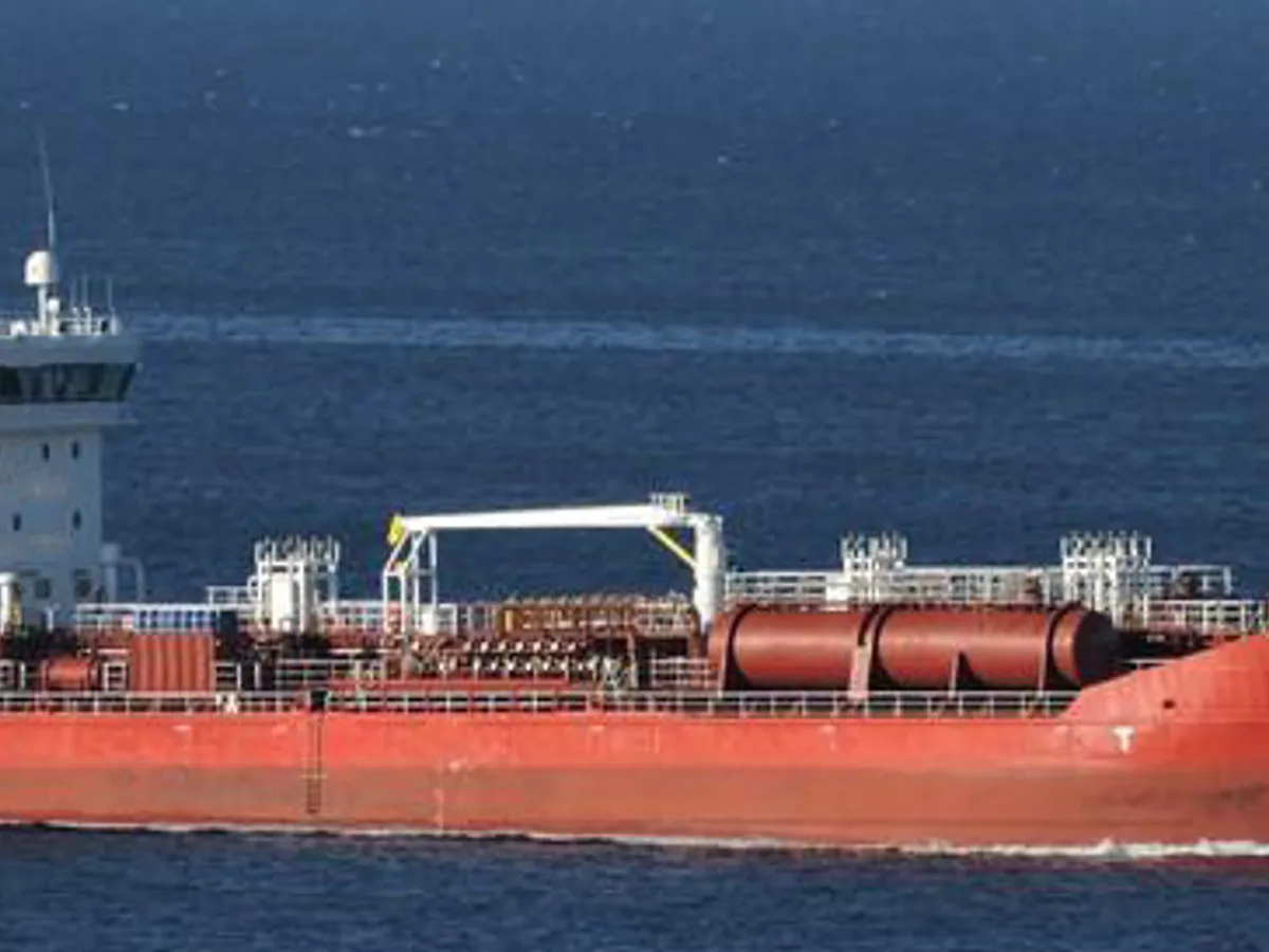 Olie-/chemikaliëntanker te koop