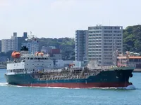 Olie-/chemikaliëntanker te koop