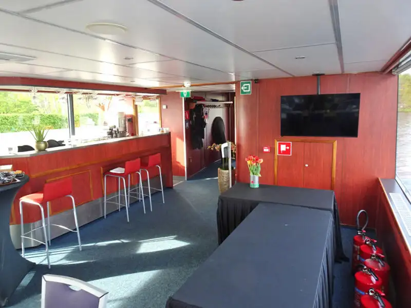 Passagiersschip te koop