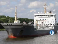 Olie-/chemikaliëntanker te koop