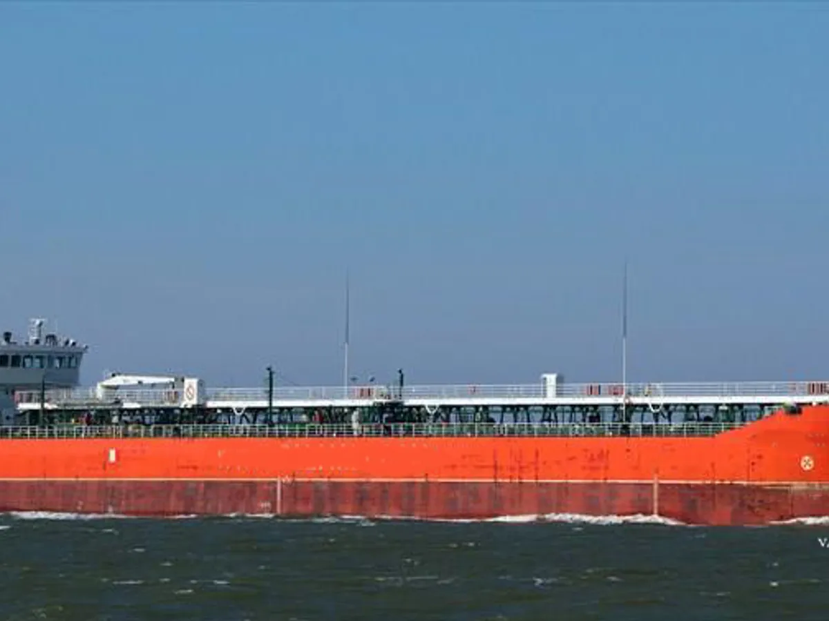 Olie-/chemikaliëntanker te koop
