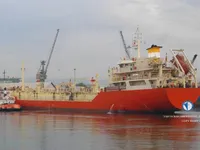 Olie-/chemikaliëntanker te koop