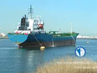 Olie-/chemikaliëntanker te koop