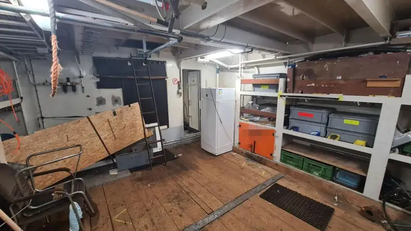Bevoorradingsschip te koop