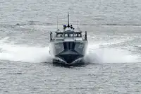 Marine- / militaire schepen te koop