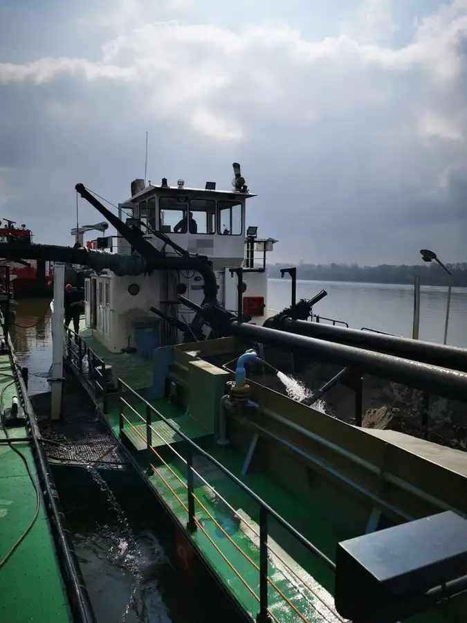 Baggeraarschip te koop