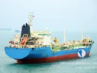Olie-/chemikaliëntanker te koop
