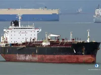 Olie-/chemikaliëntanker te koop