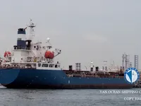 Olie-/chemikaliëntanker te koop