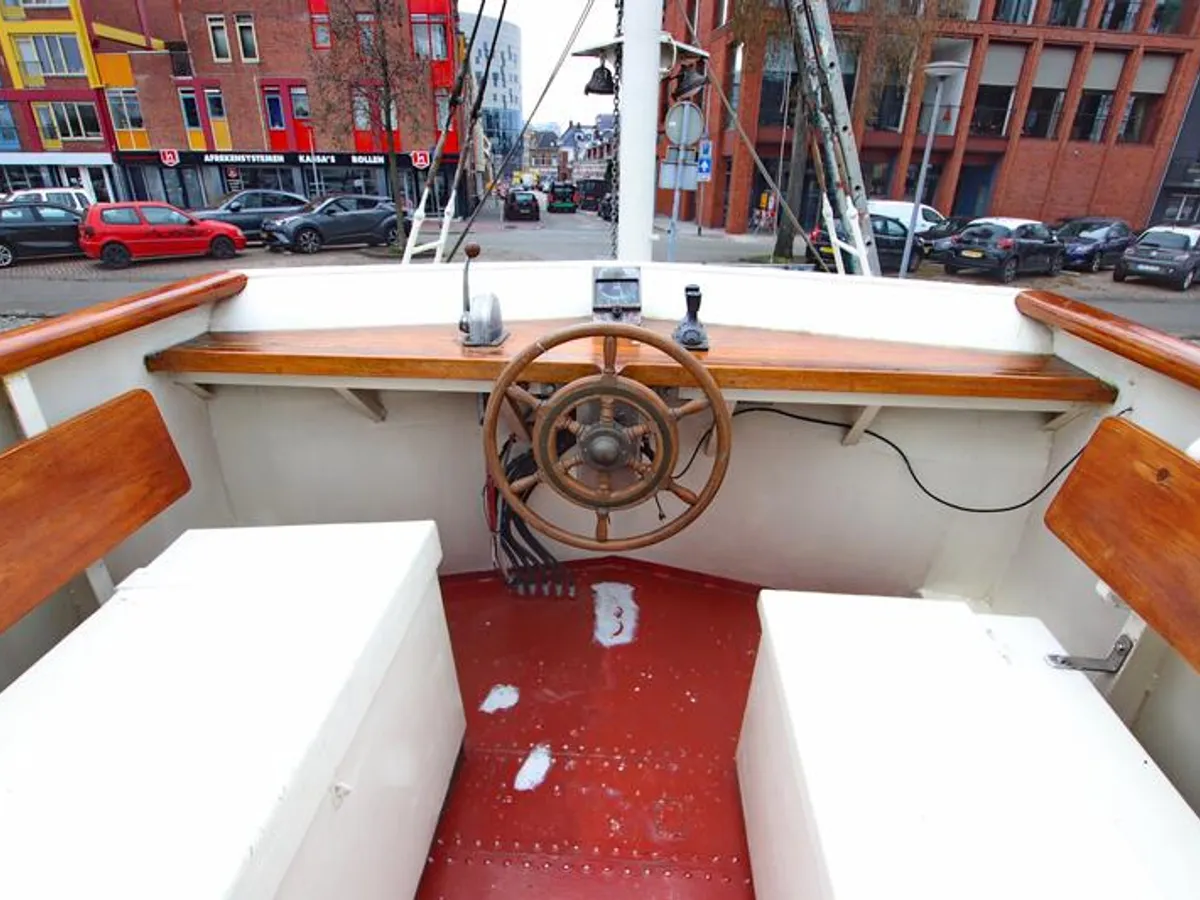 Lootsboot te koop