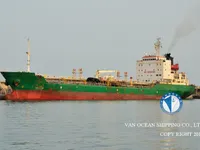 Olie-/chemikaliëntanker te koop