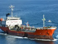 Olie-/chemikaliëntanker te koop