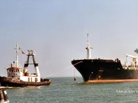 Olie-/chemikaliëntanker te koop