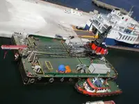 Kraanschip Te koop