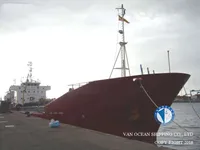 Olie-/chemikaliëntanker te koop