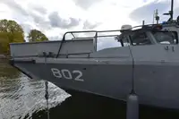 Marine- / militaire schepen te koop