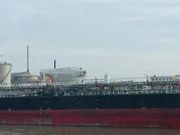 Olie-/chemikaliëntanker te koop