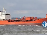 Olie-/chemikaliëntanker te koop