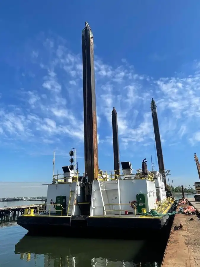 Baggeraarschip te koop