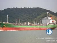 Olie-/chemikaliëntanker te koop