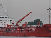 Olie-/chemikaliëntanker te koop