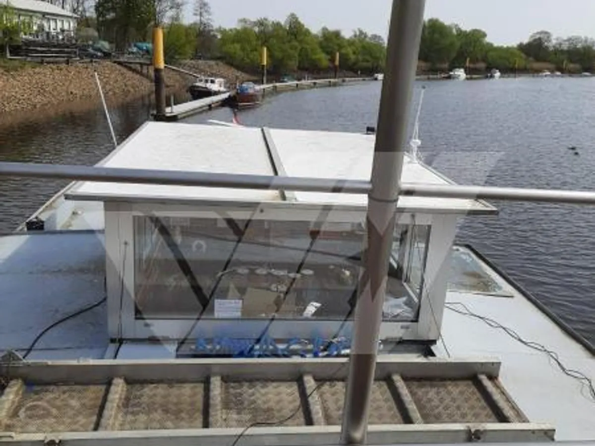 Rondvaartboot te koop