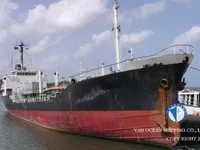 Olie-/chemikaliëntanker te koop