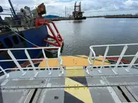 Containerschip te koop