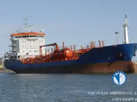 Olie-/chemikaliëntanker te koop