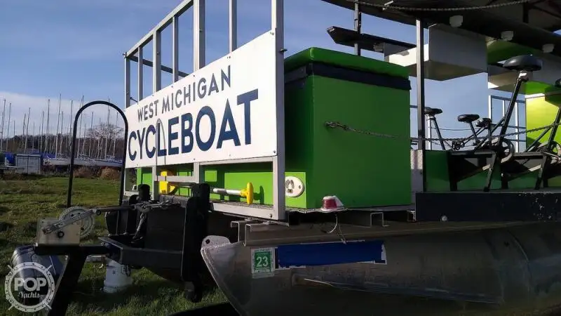 Containerschip te koop