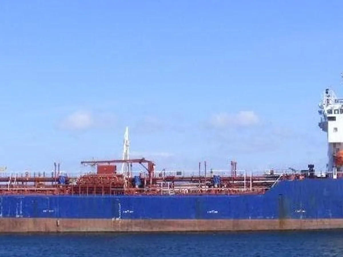 Olie-/chemikaliëntanker te koop