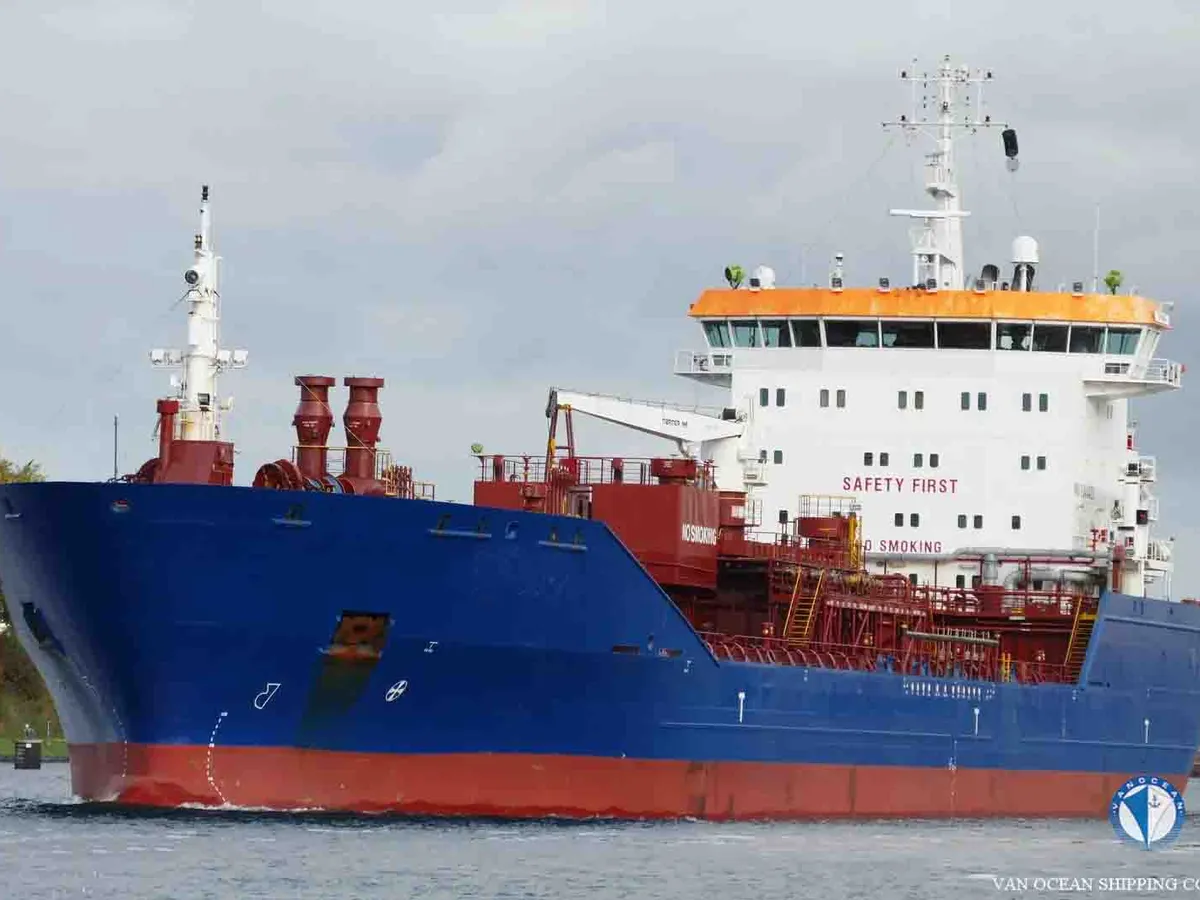 Olie-/chemikaliëntanker te koop