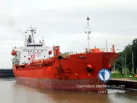 Olie-/chemikaliëntanker te koop