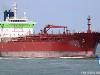 Olie-/chemikaliëntanker te koop