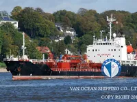 Olie-/chemikaliëntanker te koop