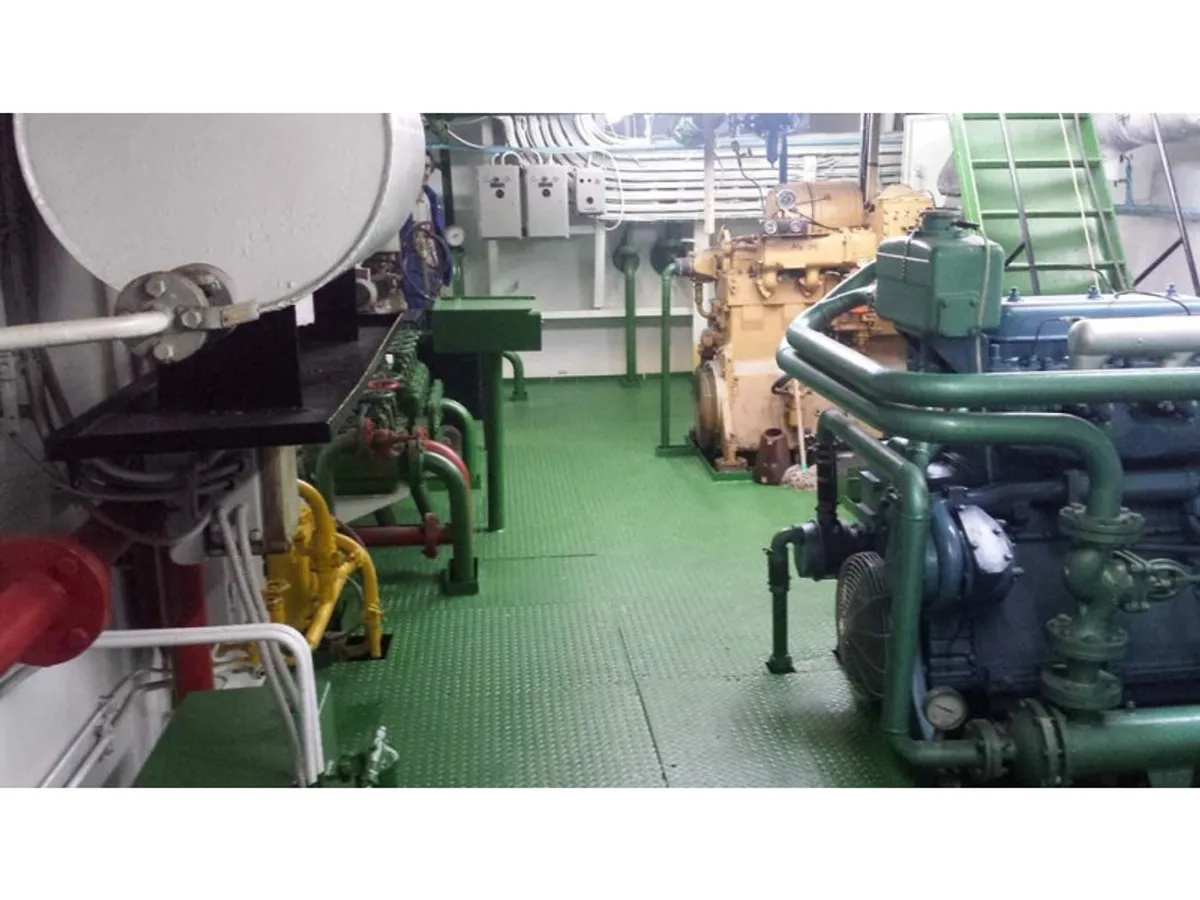 Baggeraarschip te koop