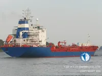 Olie-/chemikaliëntanker te koop