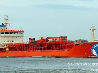 Olie-/chemikaliëntanker te koop