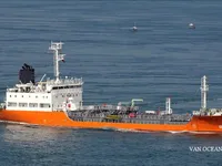 Olie-/chemikaliëntanker te koop