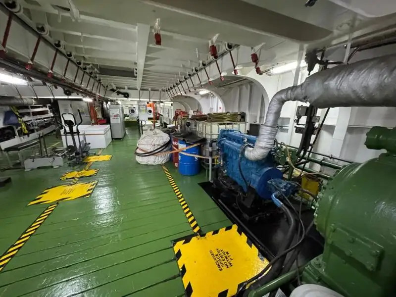 Containerschip te koop