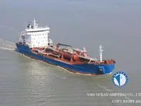 Olie-/chemikaliëntanker te koop