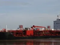 Olie-/chemikaliëntanker te koop