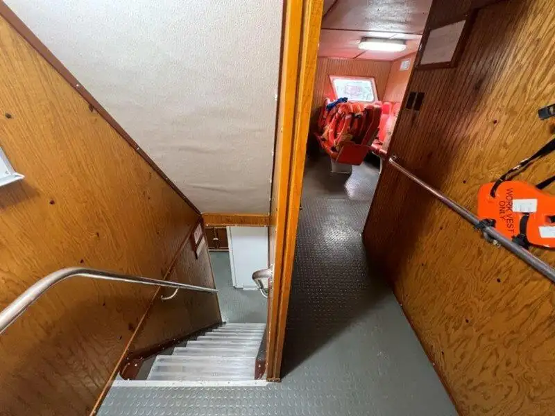 Bemanningboot te koop