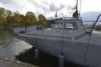 Marine- / militaire schepen te koop