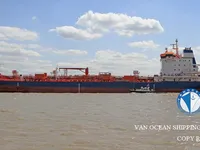 Olie-/chemikaliëntanker te koop