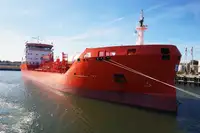 Oil/Chemical tanker Te koop